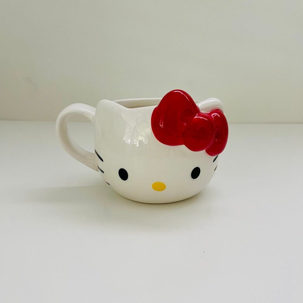 HELLO KITTY Red Bow White Ceramic 3D Sculpted Face Coffee Mug Cup	 HELLO KITTY